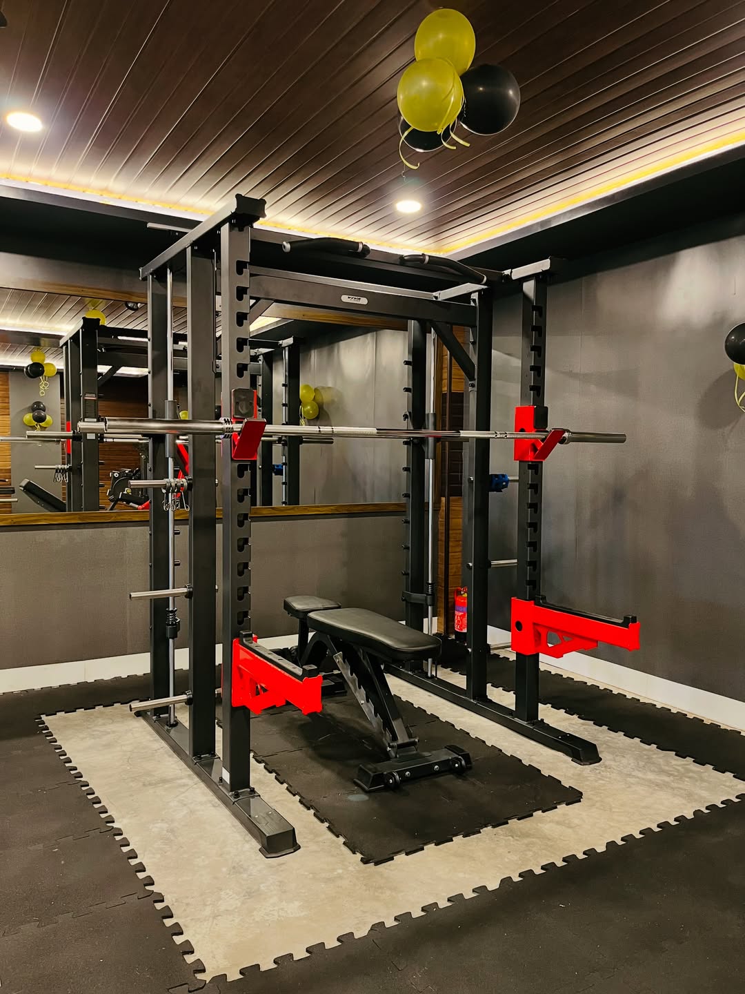 Sample gym interior view 20